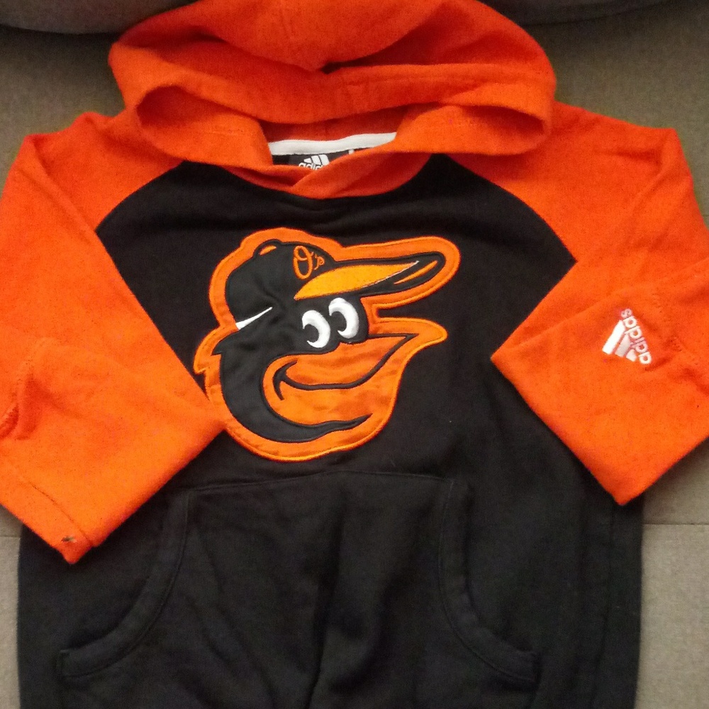 Boys Adidas Orioles sweatshirt